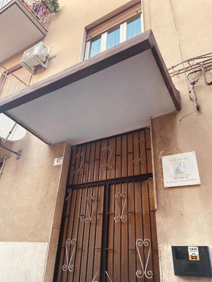Finestra Sulla Sicilia Bed & Breakfast Catania Exterior photo